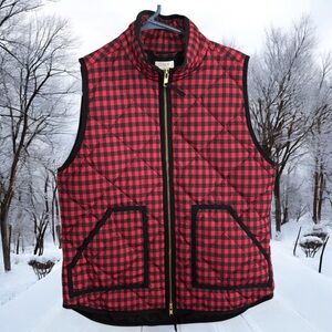 J. Crew Red and Black Checkered Vest Size Small quilted preppy plaid outdoor